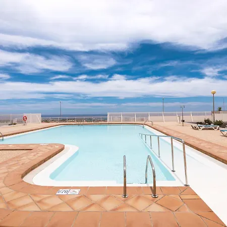 Home2book Nordic Vibes Pool & Terrace 科斯塔卡莱塔