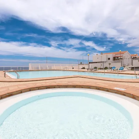 Home2book Nordic Vibes Pool & Terrace 公寓